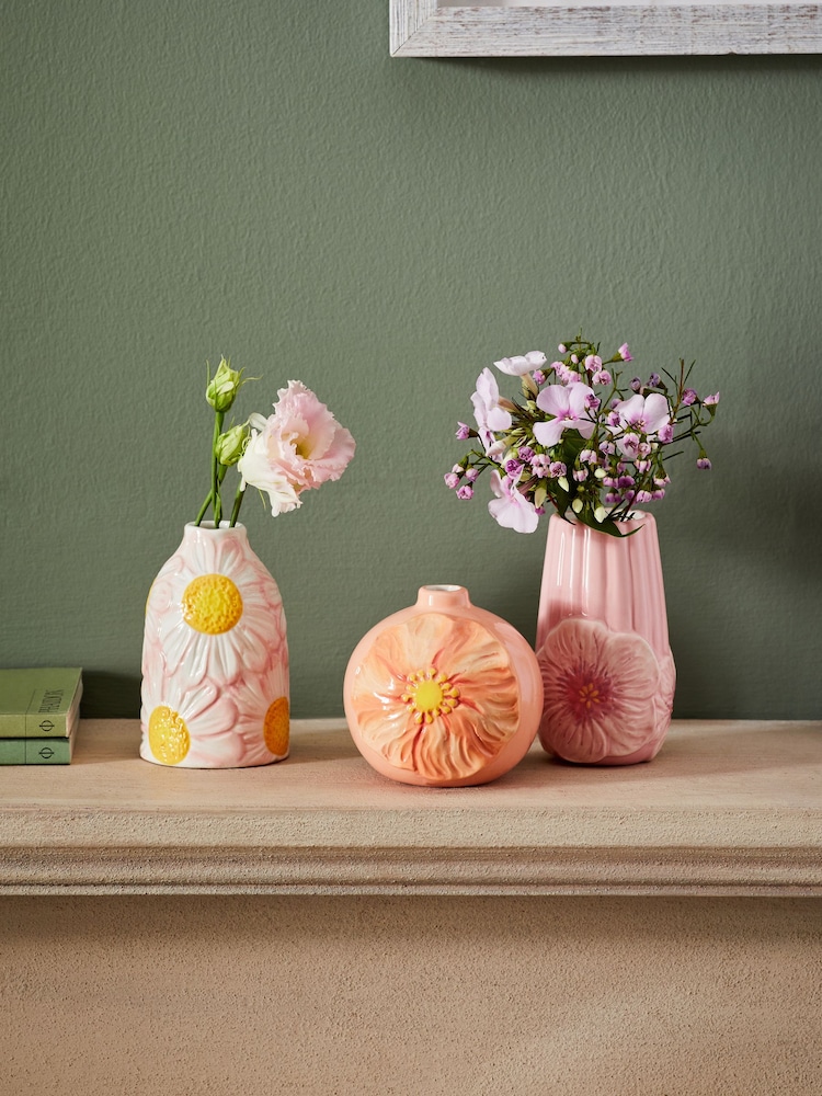 Set of 3 Pink Ceramic Flower Bud Vases - Image 1 of 5