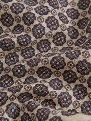 Reiss Oatmeal Melange/Navy Sassari Cotton-Wool Medallion Print Pocket Square - Image 5 of 5