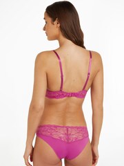 Пурпурный - кружевные трусы бикини Calvin Klein Seductive Comfort - Изображение 2 из 6