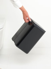Brabantia Black Bo  Hi 7L Waste Bin - Image 5 of 10