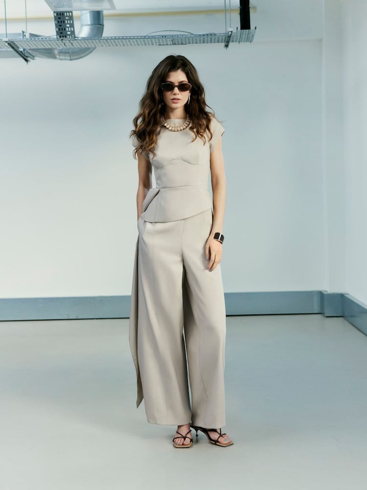River Island Brown Bubble Hem Hareem Trousers - Image 1 of 4 River Island Brown Bubble Hem Hareem Trousers - Image 1 of 4