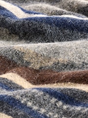Grey Geometric Pattern Woven Scarf - Image 5 of 5