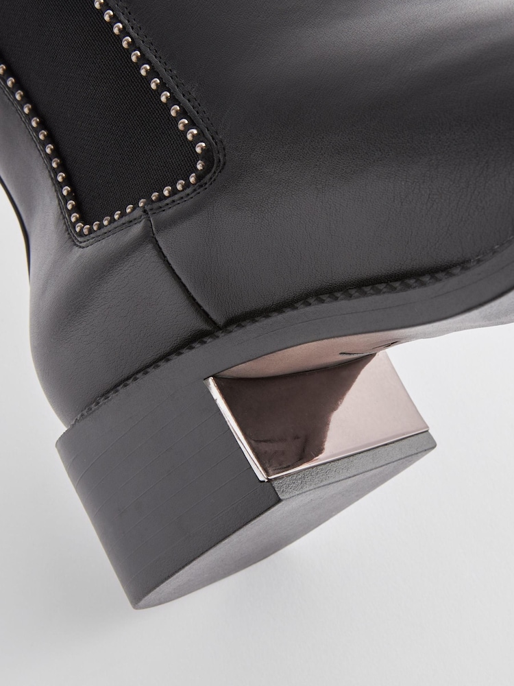 Schwarz - Forever Comfort® Chelsea-Stiefeletten mit Nietenbesatz - Bild 8 von 8 Schwarz - Forever Comfort® Chelsea-Stiefeletten mit Nietenbesatz - Bild 8 von 8