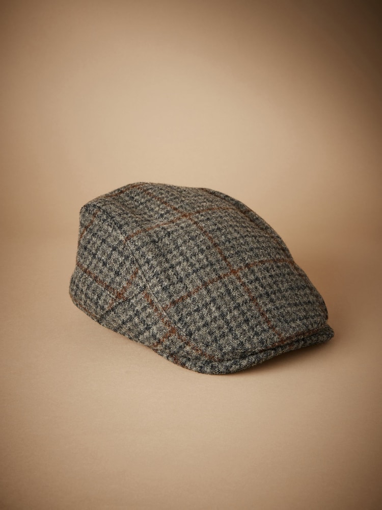 Grey Signature Flat Cap with 100% Wool - Image 1 of 3