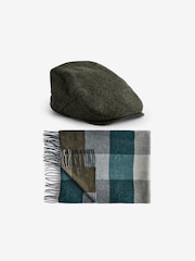 Green Flat Cap and Woven Scarf Set - Image 3 of 7