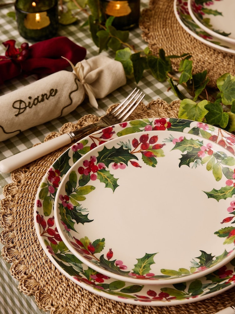 Portmeirion Set of 4 Multi Botanic Garden Christmas Holly Border Side Plates - Image 2 of 3 Portmeirion Set of 4 Multi Botanic Garden Christmas Holly Border Side Plates - Image 2 of 3