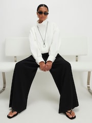 River Island Black Petite Pleated Wide Leg Trousers - Image 4 of 4
