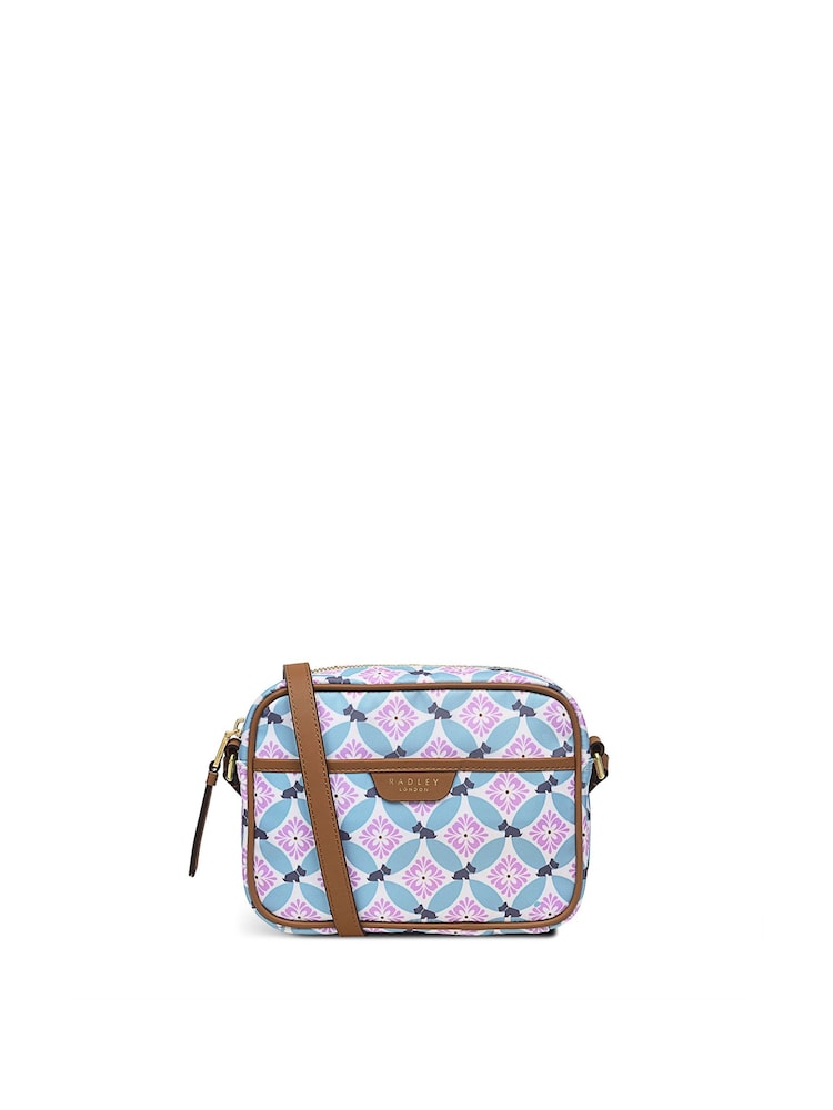 Radley London Willow Spaziergang - Spring Geo Kleine Umhängetasche mit Reißverschluss, Weiß - Bild 1 von 4 Radley London Willow Spaziergang - Spring Geo Kleine Umhängetasche mit Reißverschluss, Weiß - Bild 1 von 4