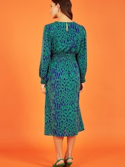 Mela Green Animal Print Long Sleeve Ruched Midi Dress - Image 2 of 5