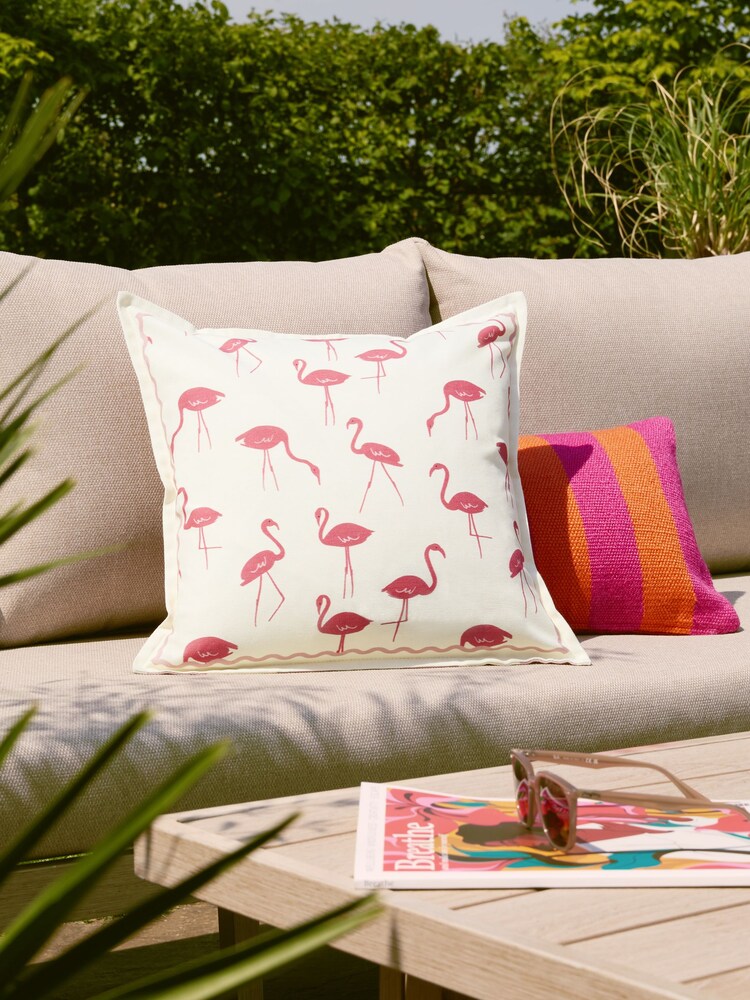 Fushsia Pink 43 x 43cm Flamingo Outdoor Cushion - Image 2 of 6