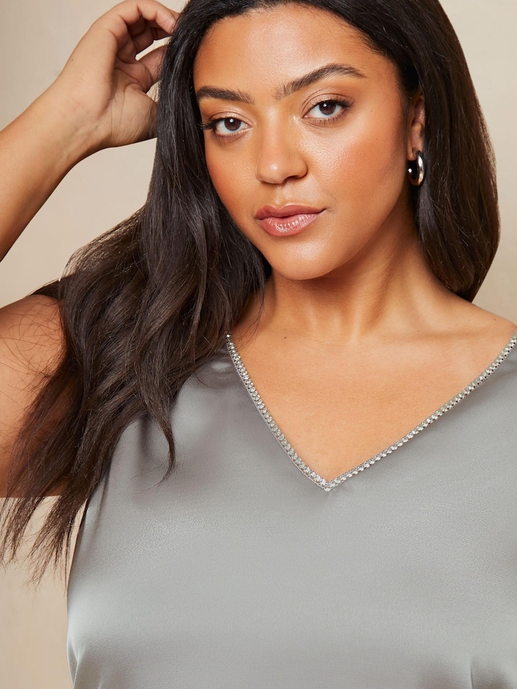 Lipsy Grey Curve V Neck Satin Trim Vest - Image 4 of 4