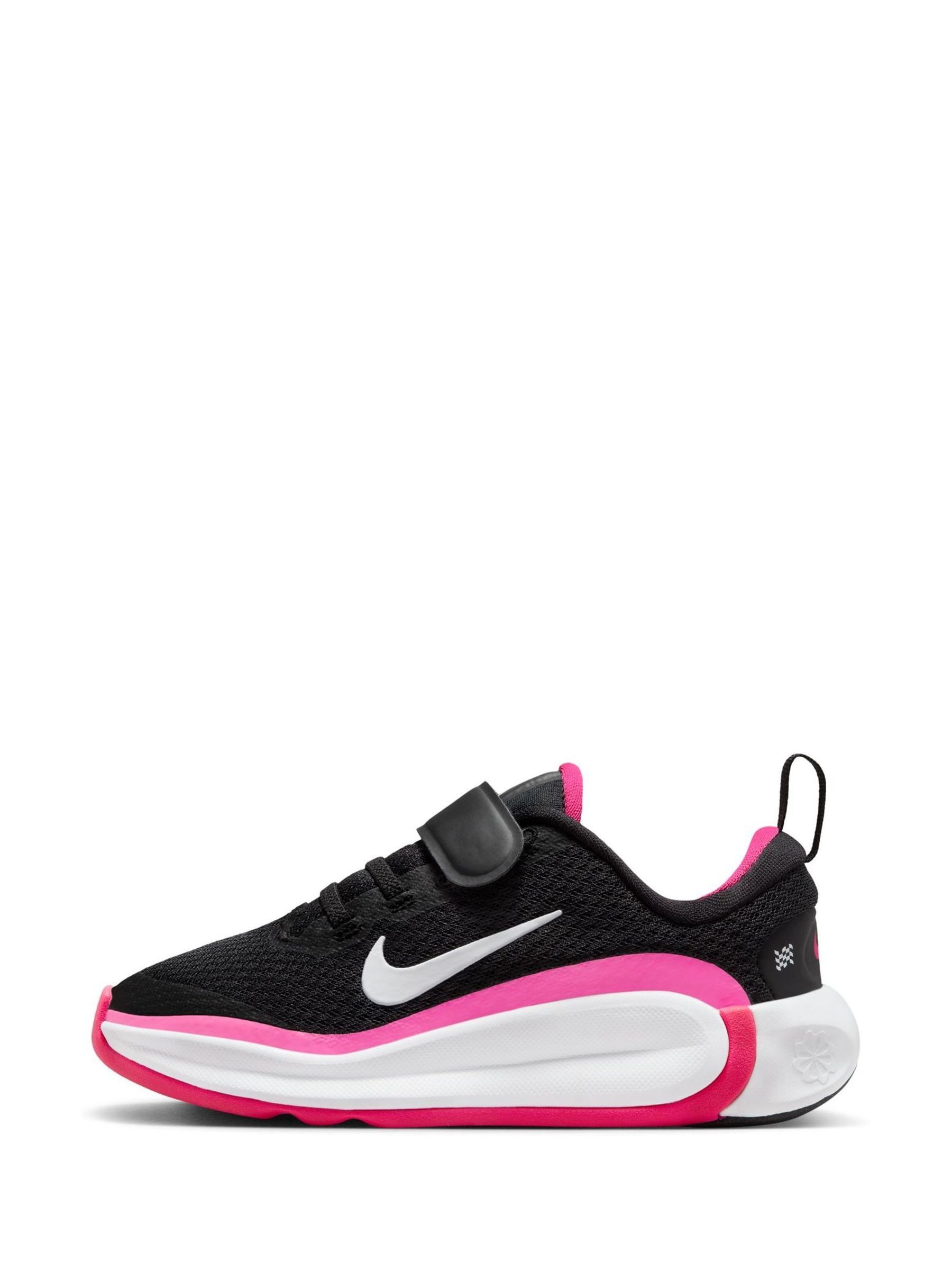 Girls nike running trainers cheap