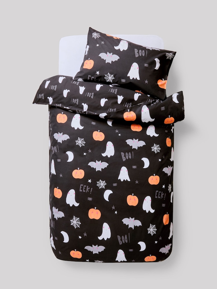 Black Glow In The Dark Halloween Duvet Cover and Pillowcase Set - Image 5 of 5
