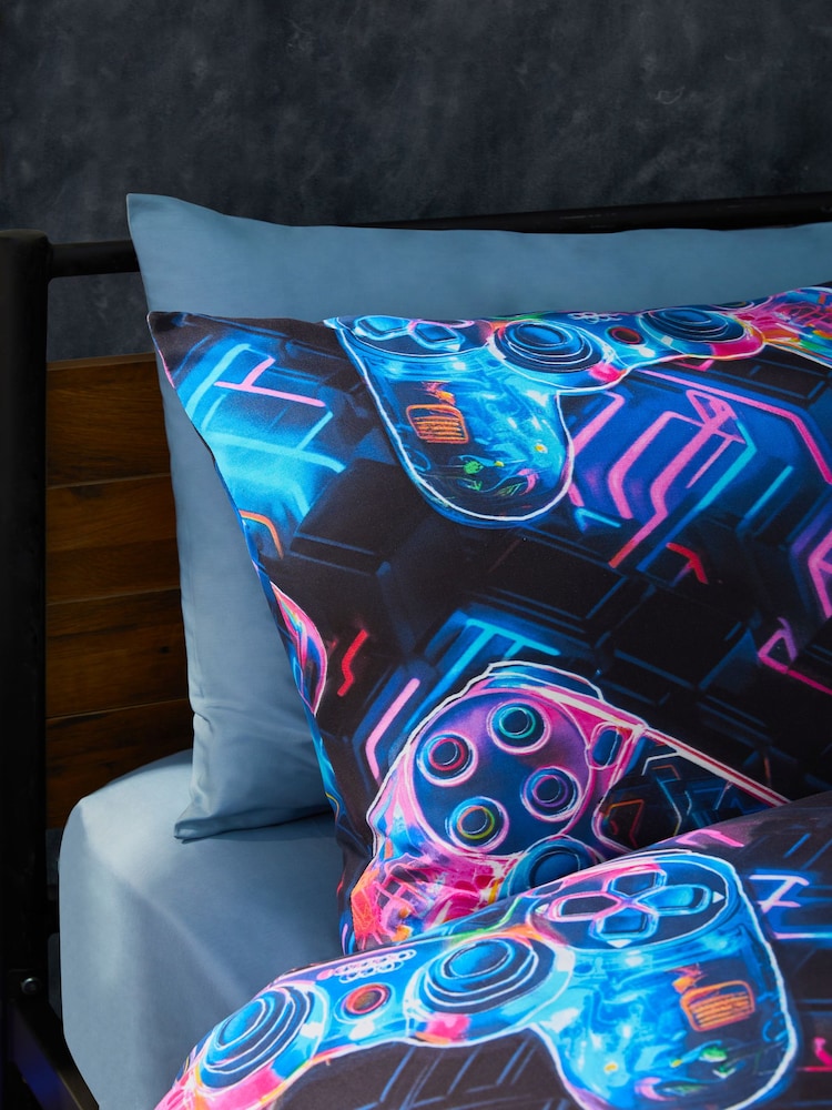 Glow In The Dark Gamer Duvet Cover and Pillowcase Set - Image 5 of 8