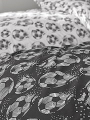 2 Pack Glow In The Dark Football Duvet Cover and Pillowcases Set - Image 5 of 6