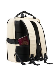 Cabin Max Cream Kobe Underseat Cabin Bag - 40x30x20 cm for Ryanair, easyJet and Wizz Air - Image 6 of 7