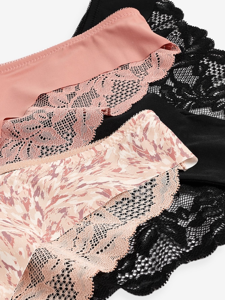 Neutral bedruckt/Rose-Rosa/Schwarz - Nahtlose Slips mit Spitzenrückseite im 3er-Pack - Bild 6 von 6 Neutral bedruckt/Rose-Rosa/Schwarz - Nahtlose Slips mit Spitzenrückseite im 3er-Pack - Bild 6 von 6
