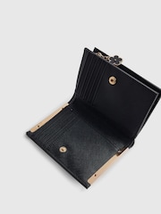 River Island Quilted Monogram Fold-Out Purse - Imagen 4 de 5