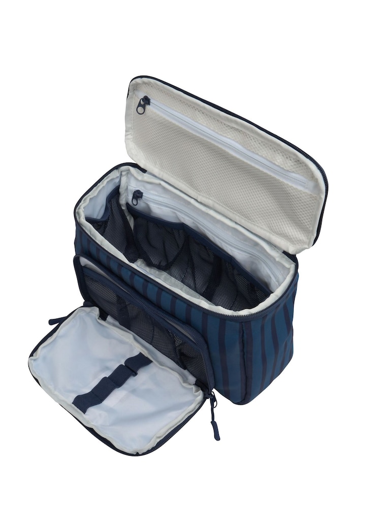 Cabin Max Blue Classic Striped Toiletries Bag - Image 4 of 4 Cabin Max Blue Classic Striped Toiletries Bag - Image 4 of 4