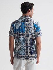 Reiss Blue Multi Eden Paisley Print Cuban Collar Shirt - Image 4 of 4
