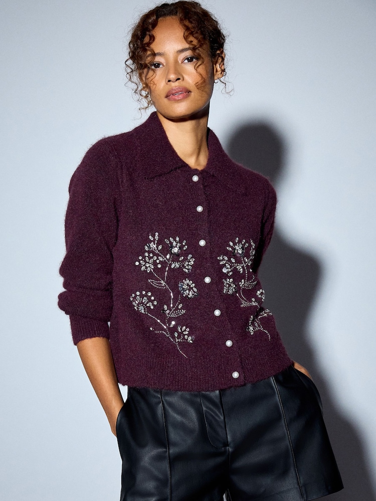 Plum Purple Floral Embellished - Megztas apykaklės kardiganas su vilna - 1 paveikslėlis iš 5 Plum Purple Floral Embellished - Megztas apykaklės kardiganas su vilna - 1 paveikslėlis iš 5