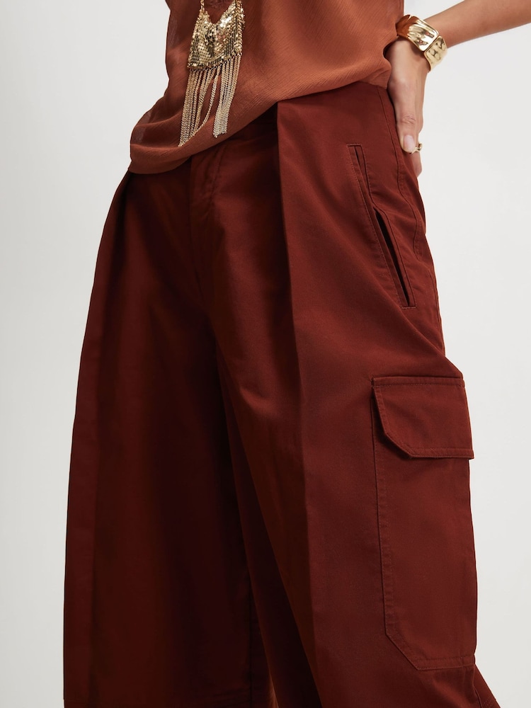 River Island Red Pleated Front Trousers - Image 4 of 4 River Island Red Pleated Front Trousers - Image 4 of 4