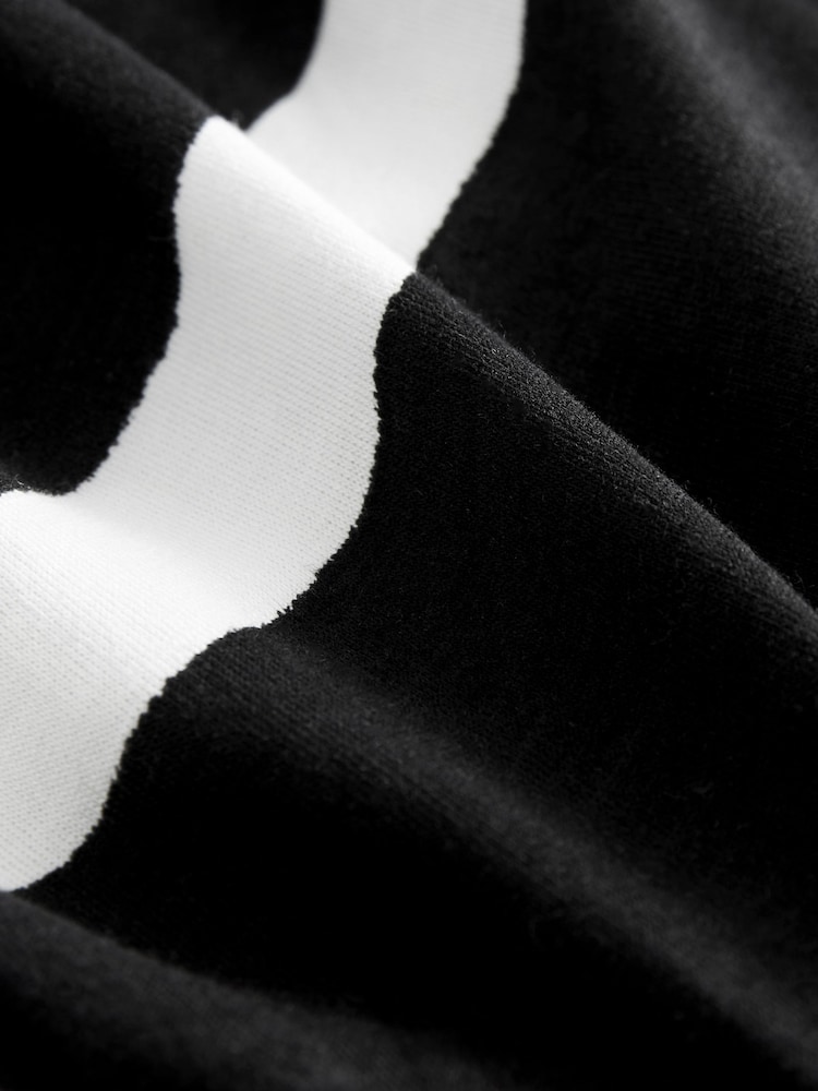 Monochrome Long Sleeve Ruched Midi Dress - Image 6 of 6