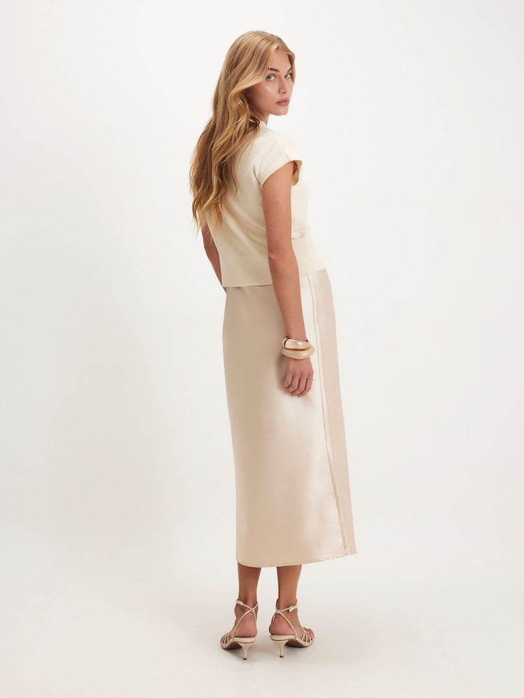 كريم - فستان تانك 2في1 من River Island - صورة 4 من 4 كريم - فستان تانك 2في1 من River Island - صورة 4 من 4