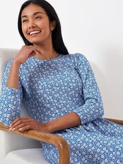 Blau - Crew Clothing Company Geblümtes Kleid aus Baumwolljersey, Rosa - Bild 4 von 4