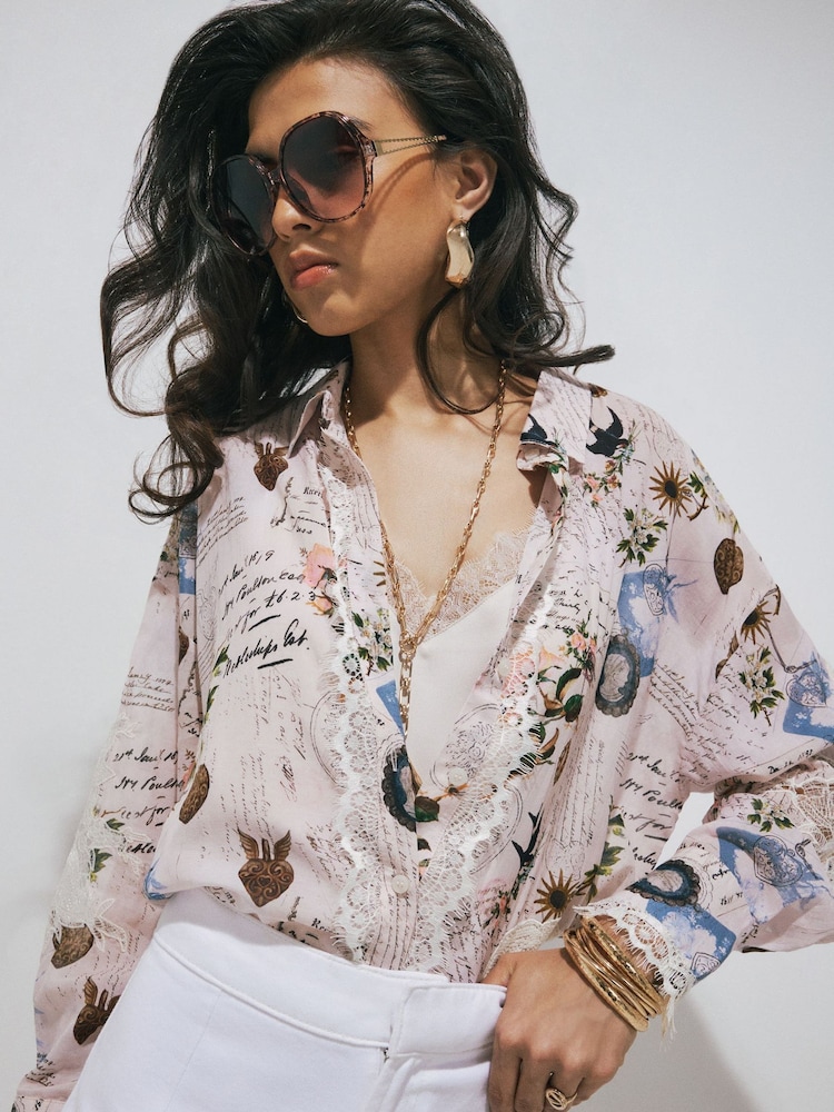 River Island Script Print Shirt - Larawan 1 ng 4