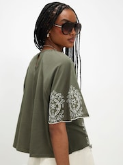 River Island Embroidered Flirty T-Shirt - 4суретінің 3 суреті