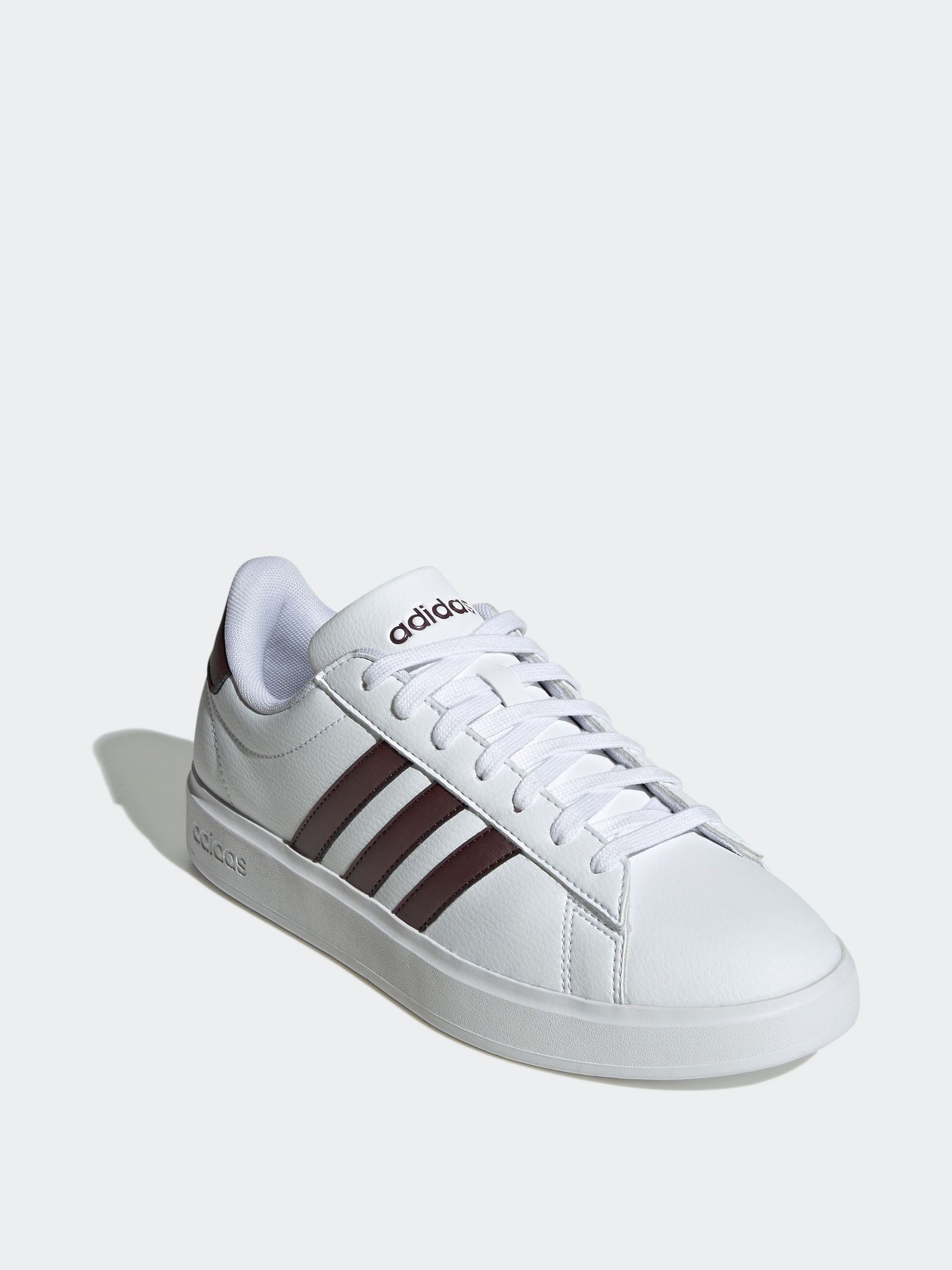 Adidas cloudfoam white trainers best sale