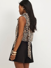 River Island Brown Petite Buckle Wrap Skorts - Image 2 of 4