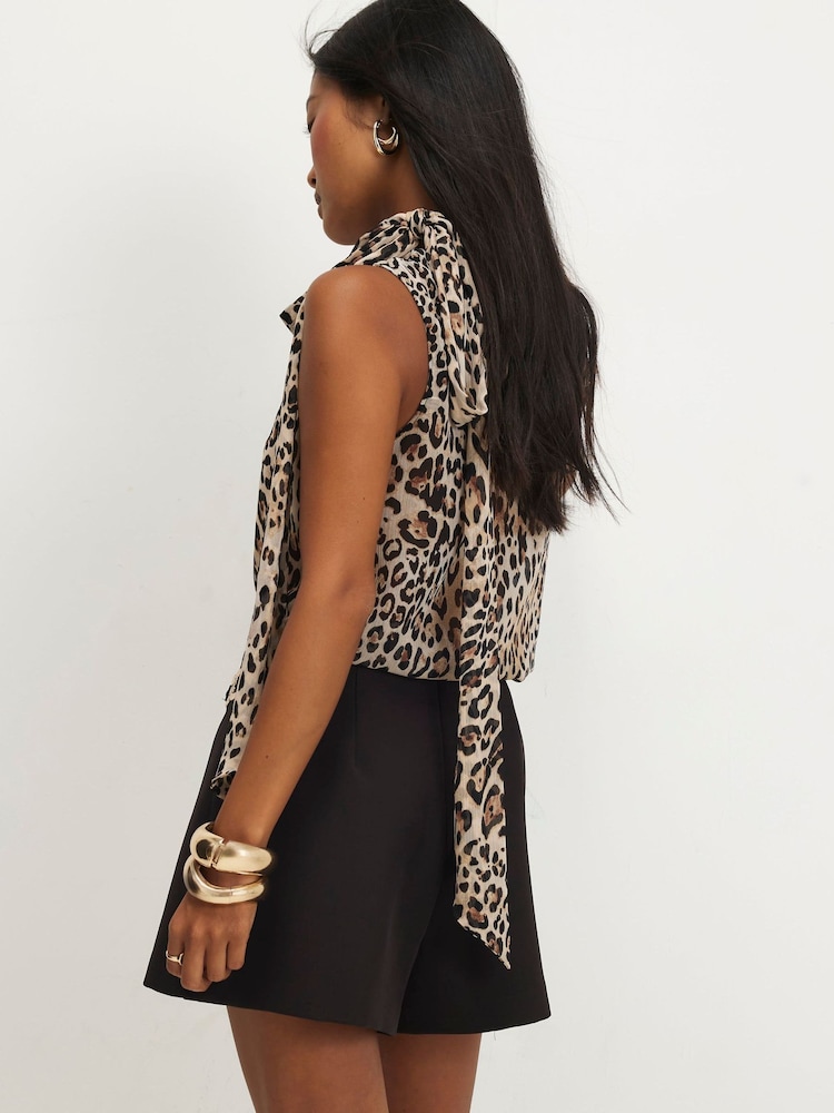 River Island Brown Petite Buckle Wrap Skorts - Image 2 of 4