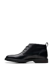Clarks Black Leather Aldwin Chukka Boots - Image 2 of 7