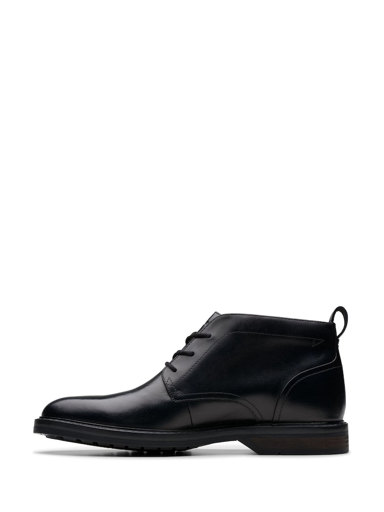 Clarks Black Leather Aldwin Chukka Boots - Image 2 of 7
