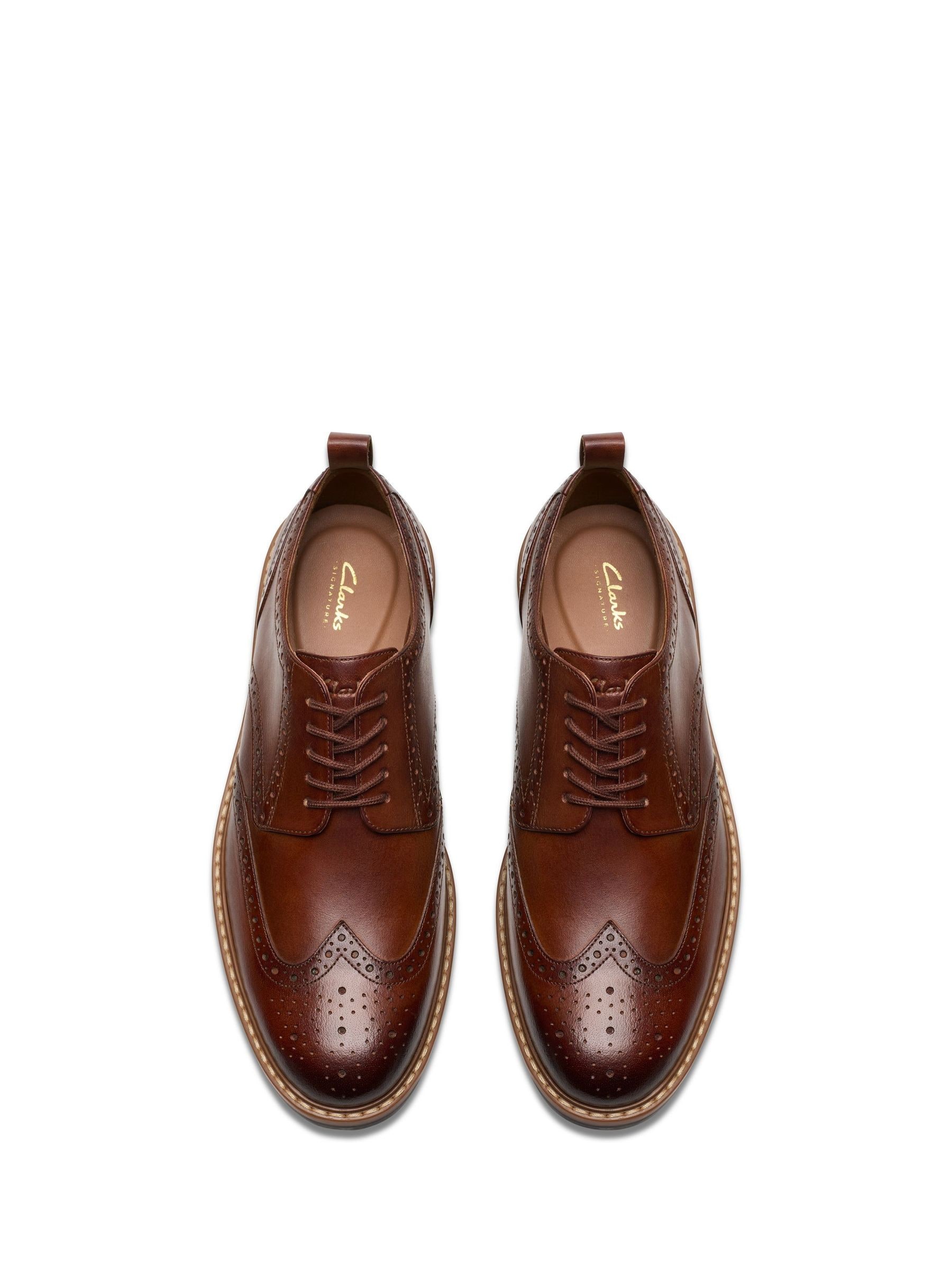 Cumpără Maro - Pantofi Clarks Aldwin Limit din piele from Next Romania