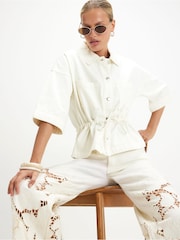 River Island Pang-itaas na may Tie Front - Larawan 1 ng 4