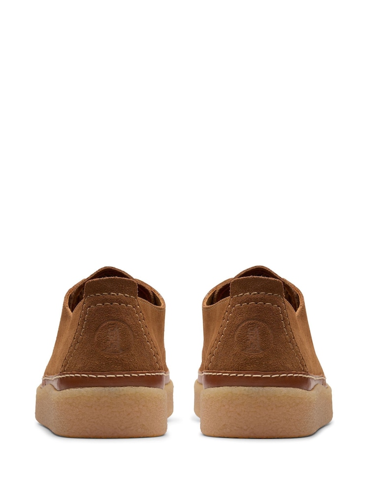 Daim Cola - Chaussures basses Clarks en cuir Clarkwood en cire d’abeille - Image 6 of 8