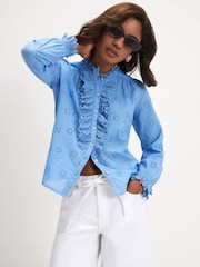 Azul - Blusa de manga larga con volantes y bordados de River Island - Imagen 1 de 4