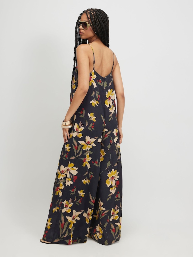 River Island Black Floral Wide Leg Jumpsuit - Image 2 of 4 River Island Black Floral Wide Leg Jumpsuit - Image 2 of 4