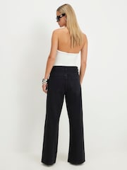 Vaqueros rectos holgados para talla Petite de River Island - Imagen 2 de 4