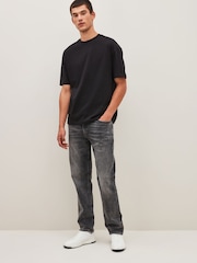siva - Raven kroj - Vintage Wash denim kavbojke - Slika 2 iz 10