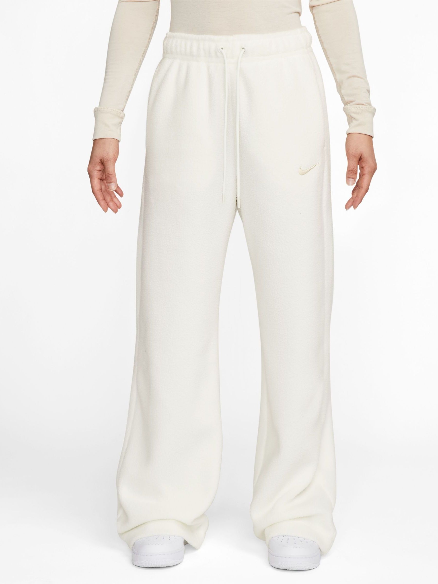 Nike borg joggers deals