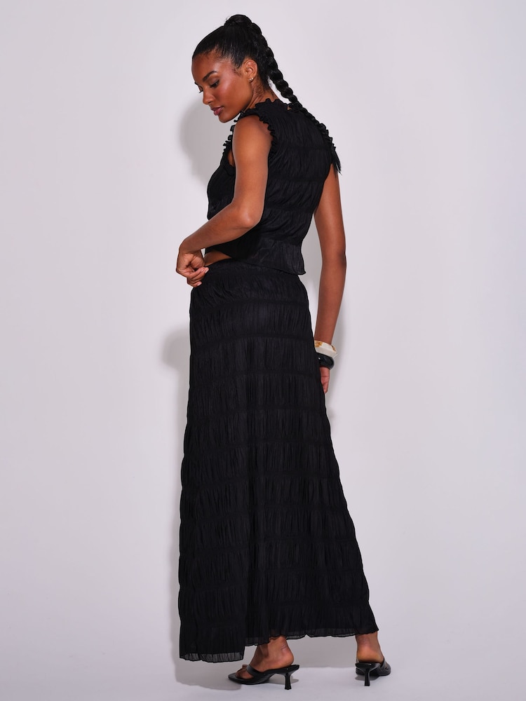 South Beach Black Ruched Maxi Skirt - Image 2 of 4