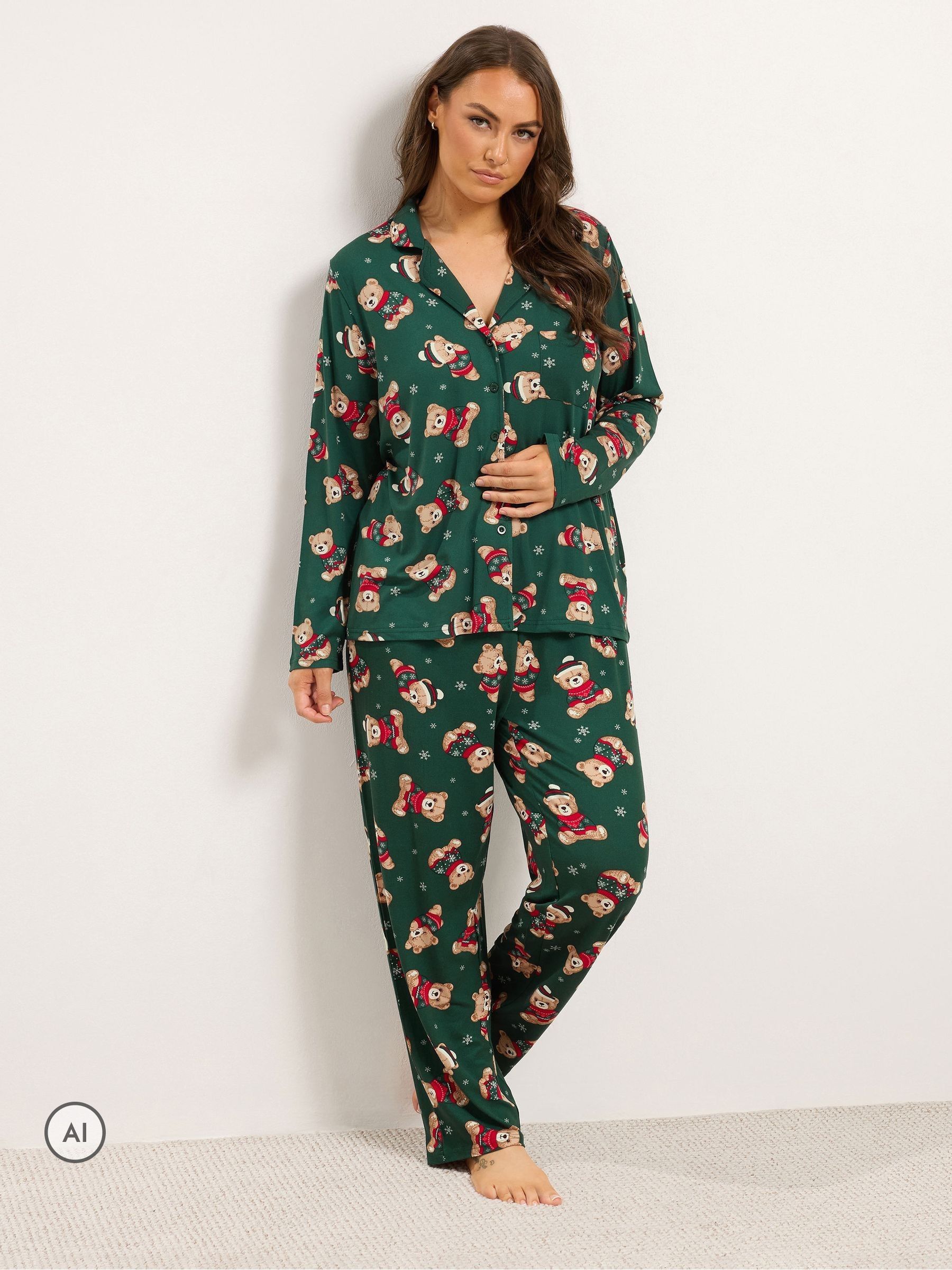 Yours Women's Green Teddy Bear Button Through Pyjama Set In | Size: 38/40 - Image 2
