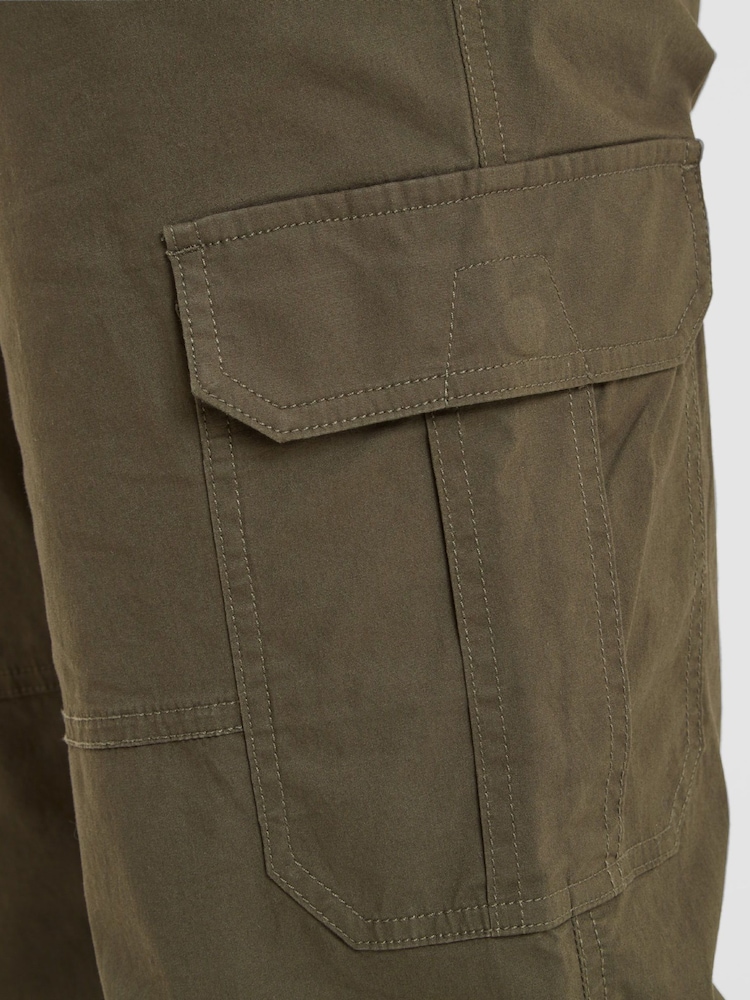 Verde - Pantalones cargo Dibden de Tog 24 - Imagen 8 de 8 Verde - Pantalones cargo Dibden de Tog 24 - Imagen 8 de 8