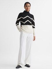 Reiss Ivory/Black Riley Knitted Zig-Zag Jumper - Image 5 of 5