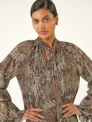 Roman Animal Print Tie Front Flared Top - Image 2 de 5