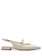 Clarks Cream Leather Sensa 15 Sligback Shoes - Image 1 of 7